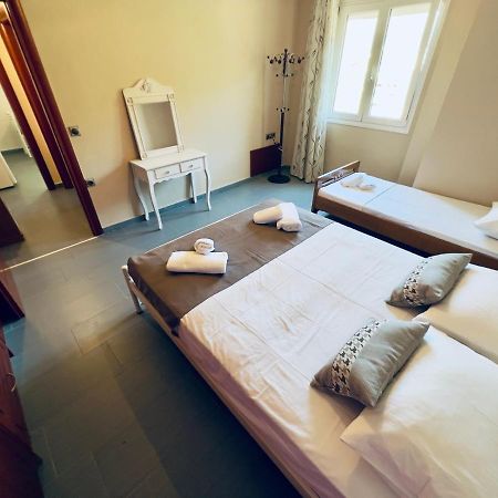 Geka'S Apartment Skala Rachoni  Ngoại thất bức ảnh