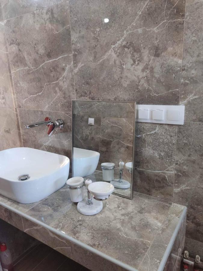 Geka'S Apartment Skala Rachoni  Ngoại thất bức ảnh