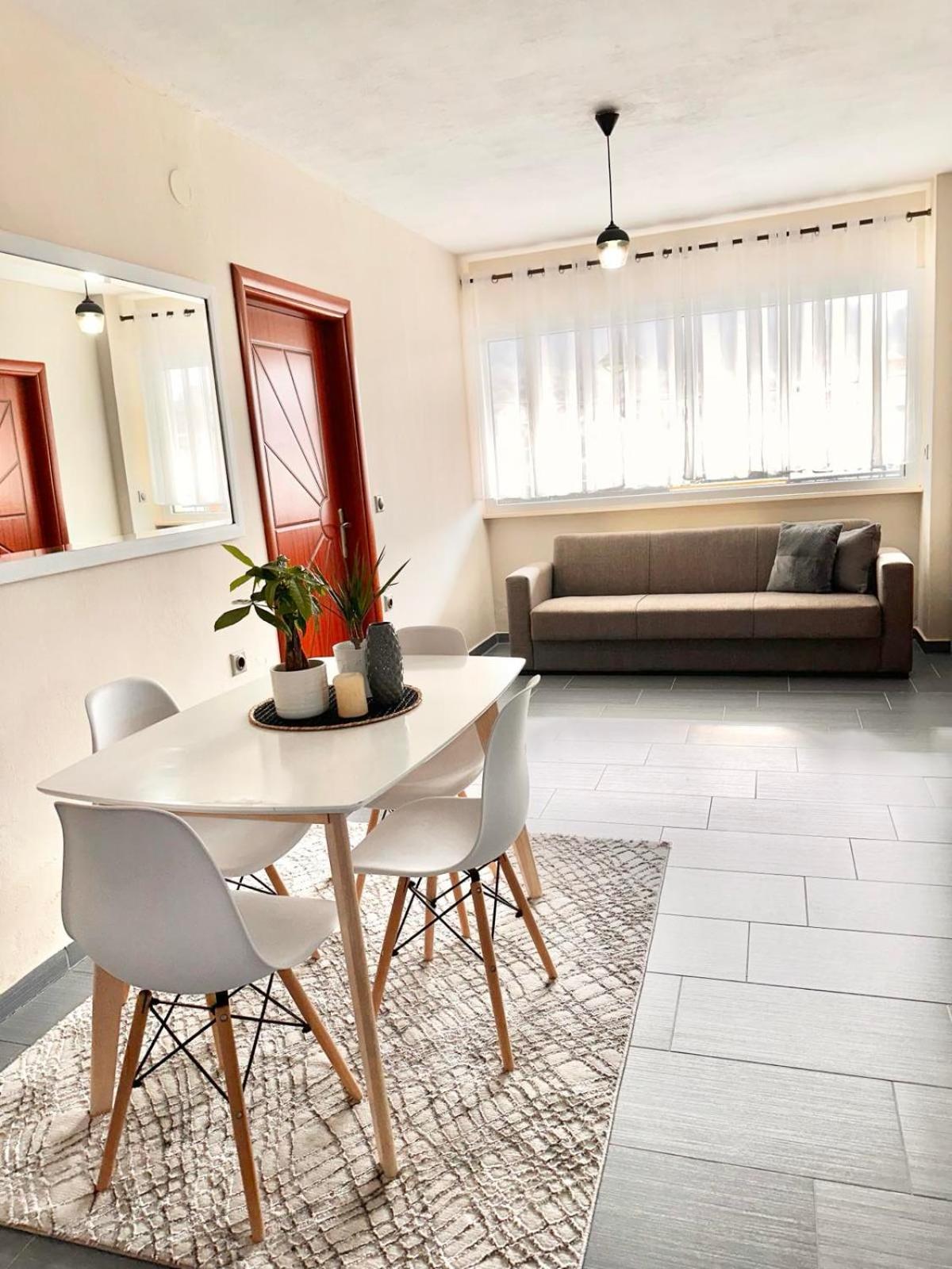 Geka'S Apartment Skala Rachoni  Ngoại thất bức ảnh