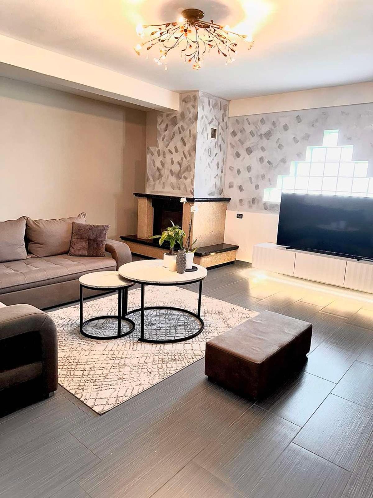 Geka'S Apartment Skala Rachoni  Ngoại thất bức ảnh